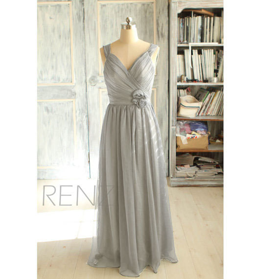 Свадьба - 2015 Grey Bridesmaid dress, Gray Wedding dress, Chiffon Long Formal dress, V neck Double Straps Pleated Prom dress floor length (B079)
