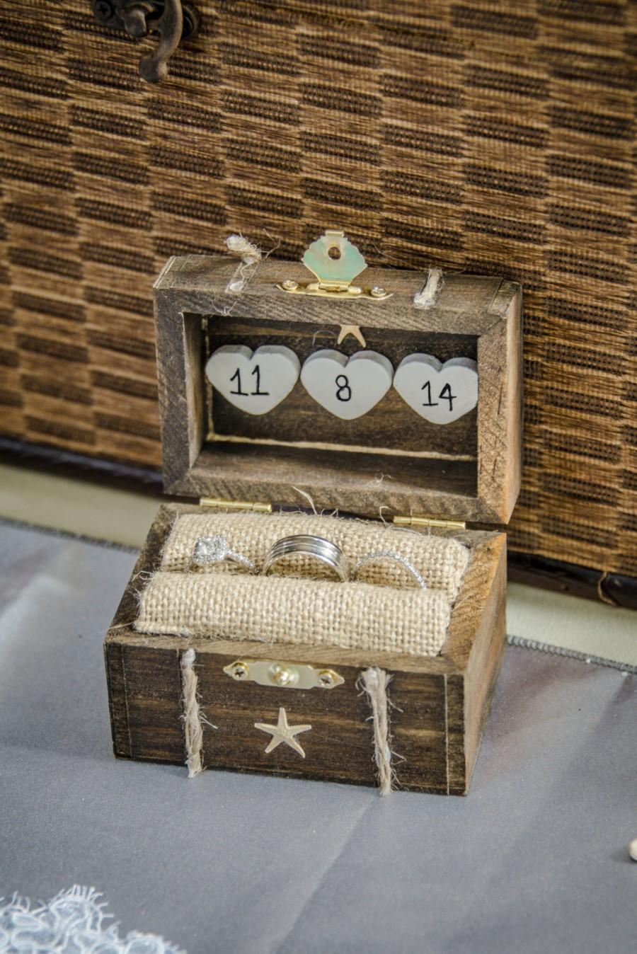Hochzeit - Rustic Wedding Ring Box ~ Engagement Ring Box ~ Beach Proposal ~ Personalized ~ Ring Bearer ~ Ring Holder ~ Destination Wedding ~ Starfish