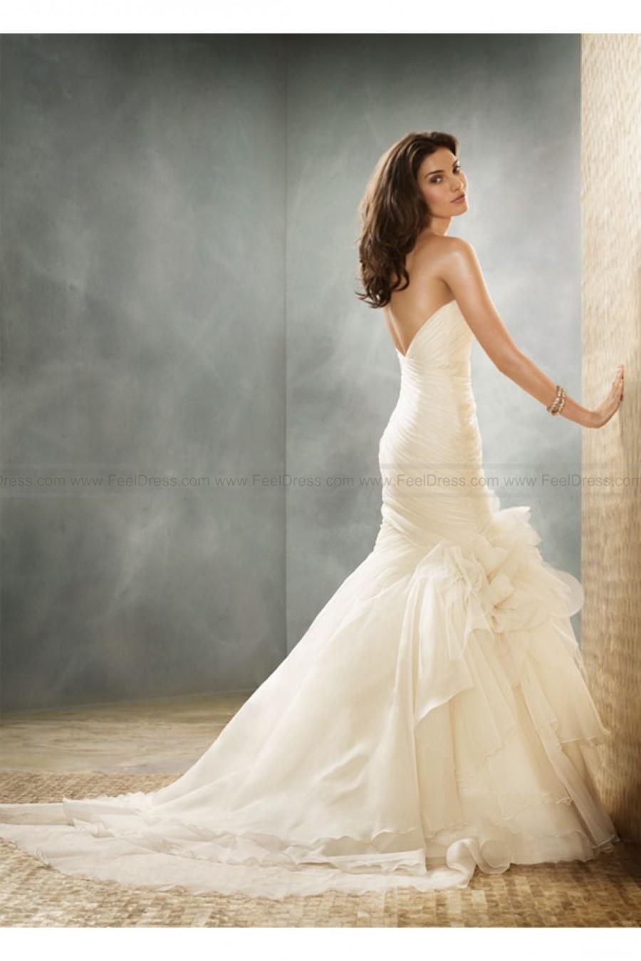 Mariage - Jim Hjelm Wedding Dress Style JH8151