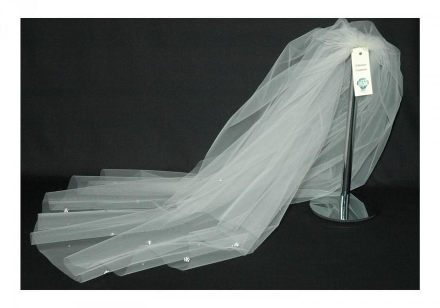 Mariage - Designer  Wedding Bridal Veil 2 Tier Swarovski Pearl Flowers And Crystals With Metal Comb