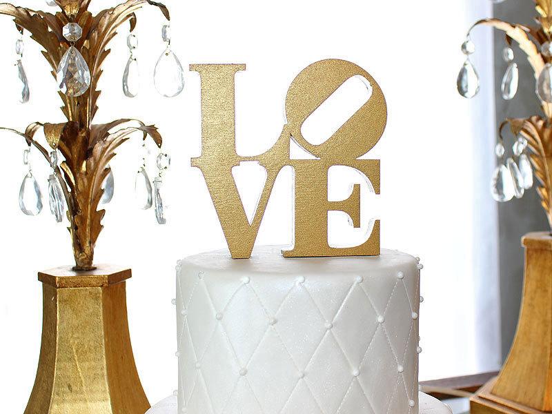 Hochzeit - LOVE Cake Topper - Metallic Gold or Metallic Silver