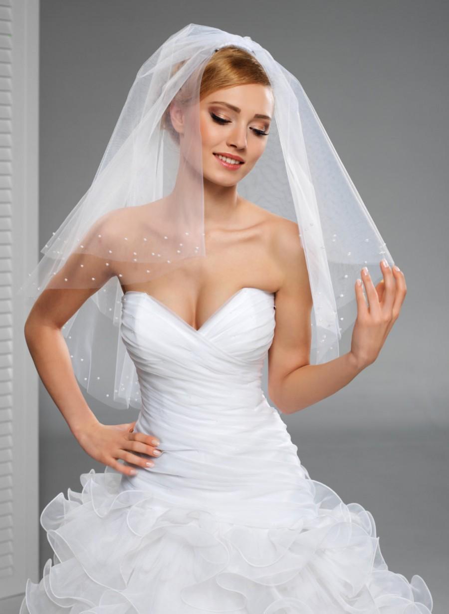 Mariage - Pealr embellished 2 Tier Simple Bridal Wedding Veil in white or ivory
