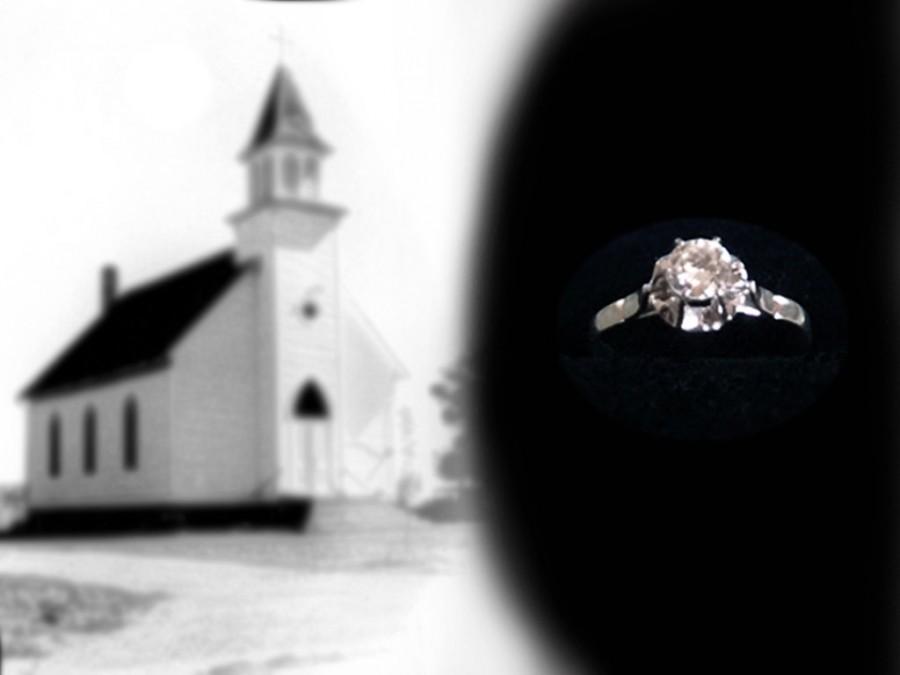 Wedding - Price Reduced!  Stunning Vintage Diamond Solitare Engagement Ring in 18K White Gold