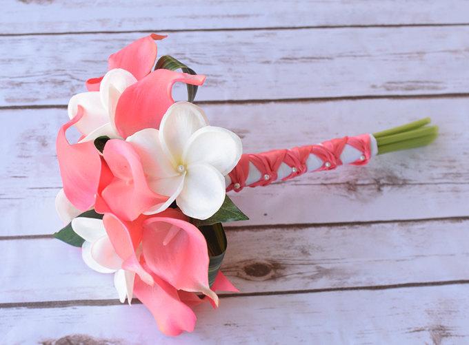 Hochzeit - Silk Flower Wedding Bouquet - Coral Peach Calla Lilies Off White Plumeria Natural Touch Silk Bridal Bouquet