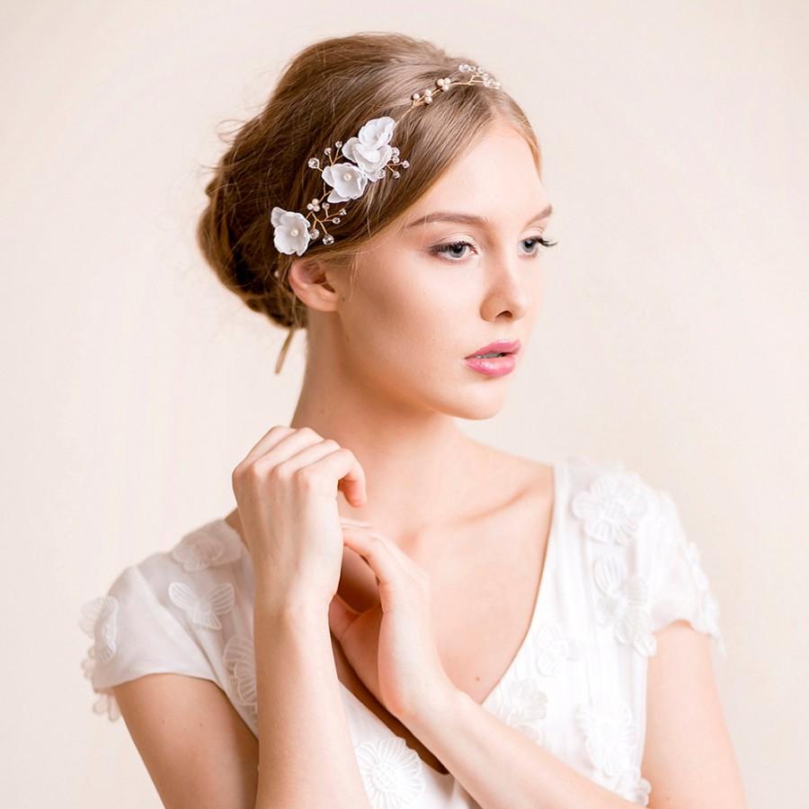 Wedding - Bridal Hair Vine - Crystal Hair Vine Bridal with Silk Flowers - Wedding Hair Vine - Bridal Vine - Bridal Headband of Crystals and Pearls