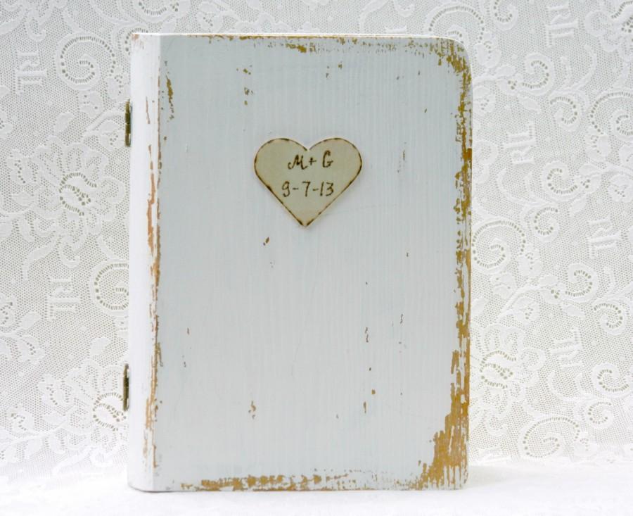 Mariage - Personalized wedding ring book box Ring Bearer Wedding book box Hand painted Rustic Primitive