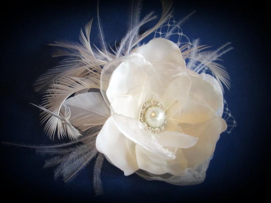 Свадьба - Wedding hair accessories birdcage veil  Wedding Head piece Wedding clip Ivory Flower with feathers and Russian veil