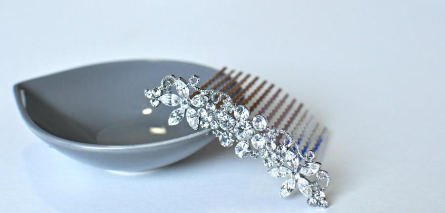 Hochzeit - Vintage Inspired bridal hair comb, Swarovski hair comb, wedding hair comb, bridal hair accessories, wedding hair