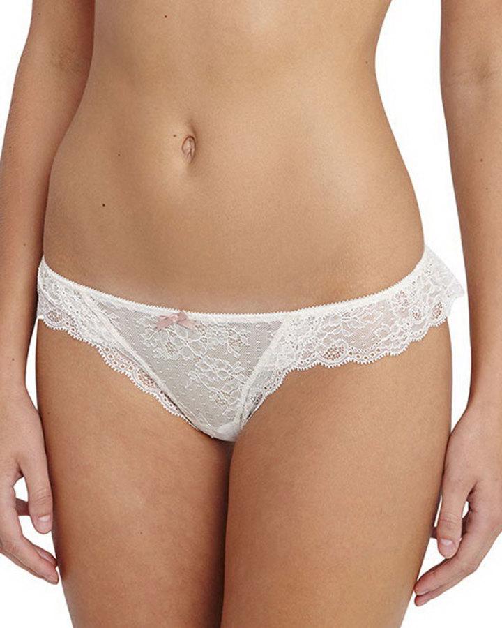 Hochzeit - Eberjey Enchanted Ruffled-Lace Thong, Frosted Cream