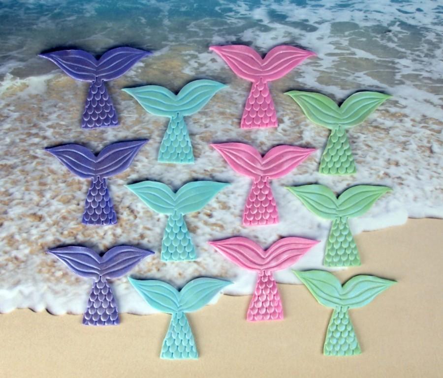 Mariage - Fondant Mermaid Tail Cupcake Toppers (MADE TO ORDER)