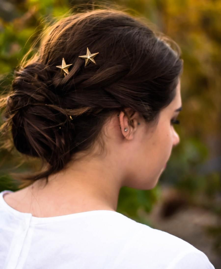 Mariage - Gold Star Hair Pins Star Bobby Pins Gold Star Hair Clips Star Hair Grips Celestial Hair Accessories Star Hair New Year's Eve Hair Pin