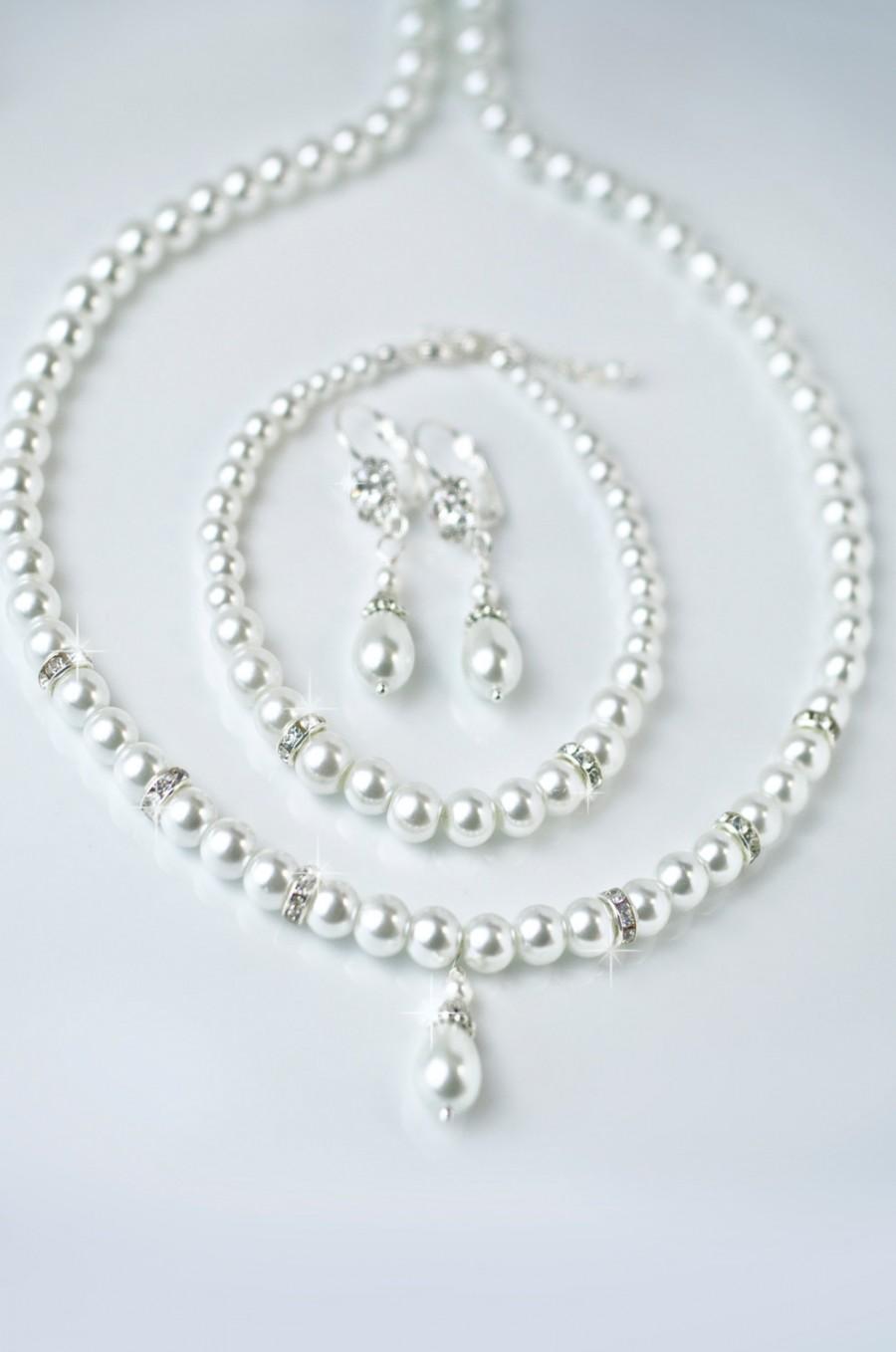 Mariage - pearl bridal jewelry set, wedding jewelry set, back drop necklace, wedding jewelry, bridesmaid jewelry, pearl bridal set, bridesmaid gift