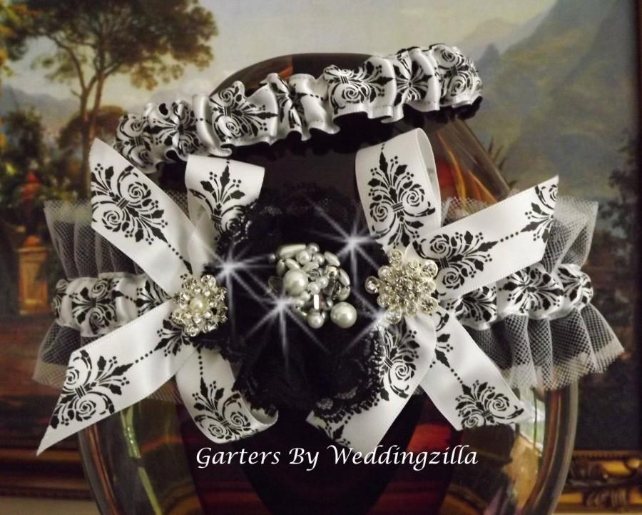 Hochzeit - Toile Wedding Garter Set/ Black White TULLE CRYSTAL GARTER