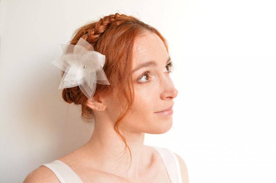 زفاف - Off white bridal flower hair pin - lotus
