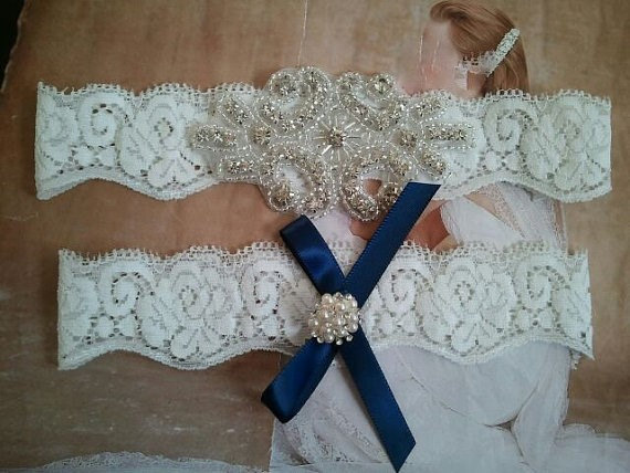 زفاف - Wedding Garter Set - Crystal Rhinestones & Navy Blue Bow with Pearl/Rhinestone details on a Stretch White Lace - Style G5030