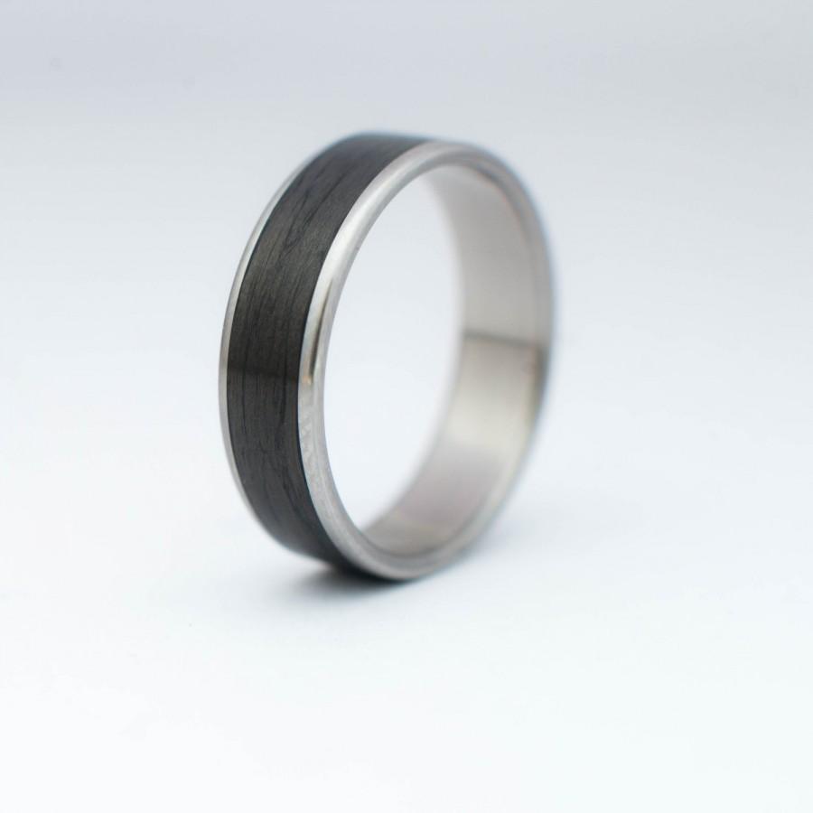 زفاف - Special offer: St. Valentine's Day ** Titanium With Carbon Fiber Ring hand made engagement ring wedding ring high quality US & UK sizes