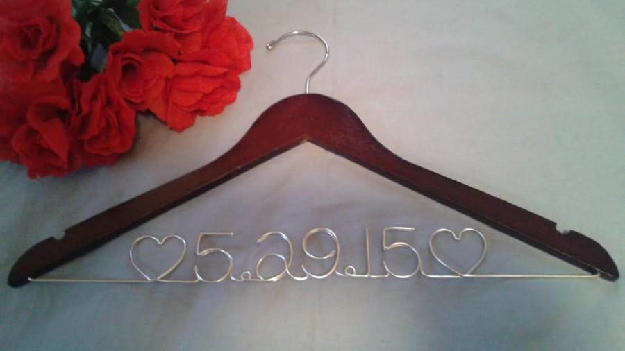 Mariage - Wedding Date Dress Hanger, Date Hanger, Mrs Hanger, Wedding Day Dress Hanger