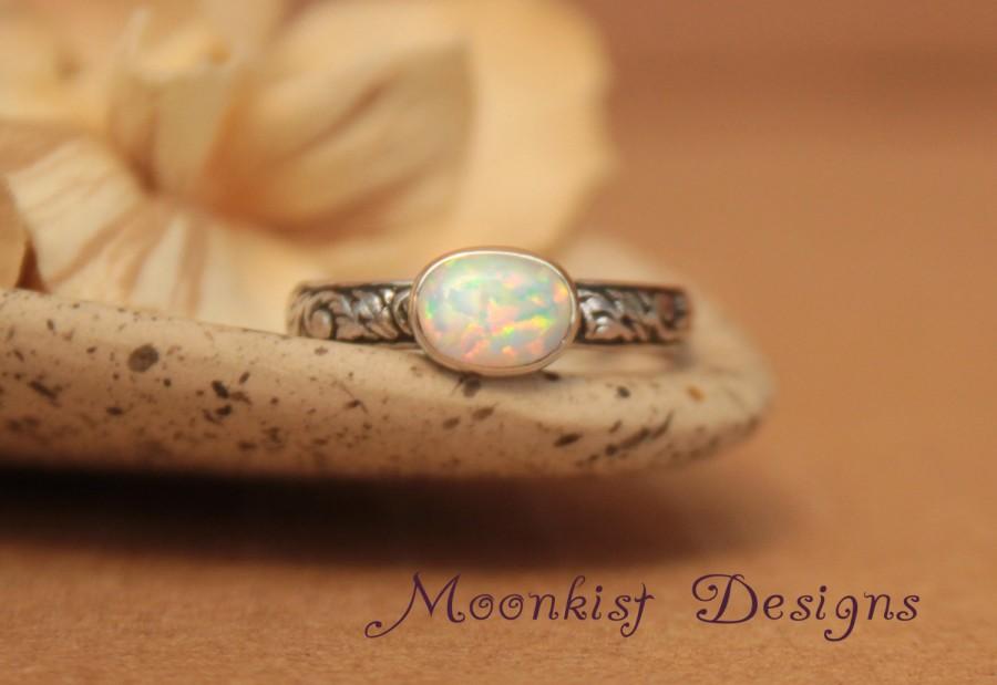 زفاف - Unique Engagement Ring - Bezel-set Opal Oval with Silver Pattern Band - Opal Solitaire in Sterling with Floral Band - Floral Promise Ring