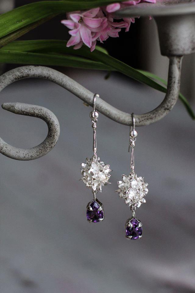 Mariage - Amethyst earrings with lilac blossom, long earrings,  flower earrings, sterling silver jewelry, purple wedding jewelry