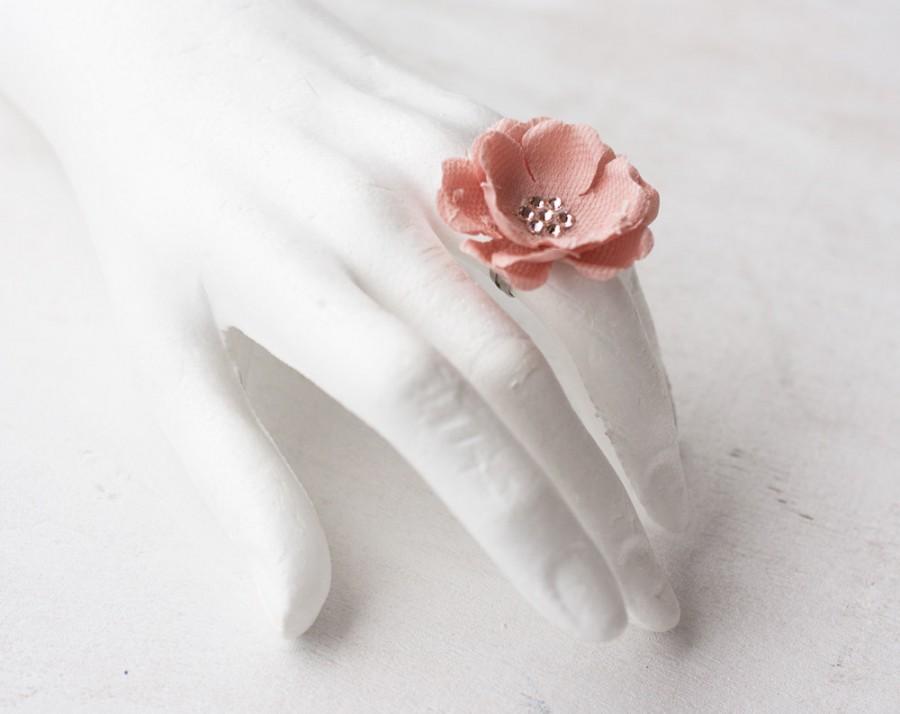 Wedding - Flower ring, Flower jewelry, Pink ring, Jewelries, Bridesmaid accessories, Bridesmaid gift, Wedding jewelry, Wedding accessories, Ring.