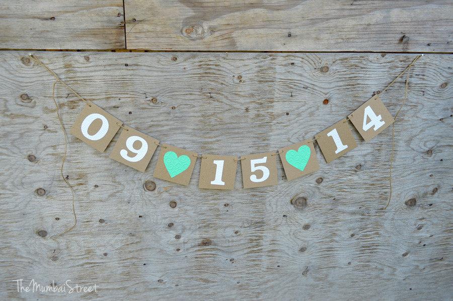 Свадьба - Embossed SAVE THE DATE Banner - Embossed Lettering Save The Date - Save The Date Sign with Mint Hearts