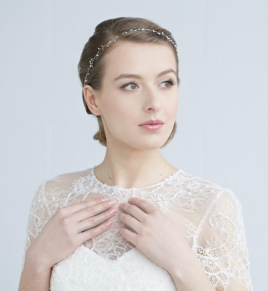 Hochzeit - Bridal Hair Piece , Wedding Hair Vine ,Pearl  Hair Piece, Hairvine, Bridal Hair Wreath , Delicate Bridal Hair Accessories