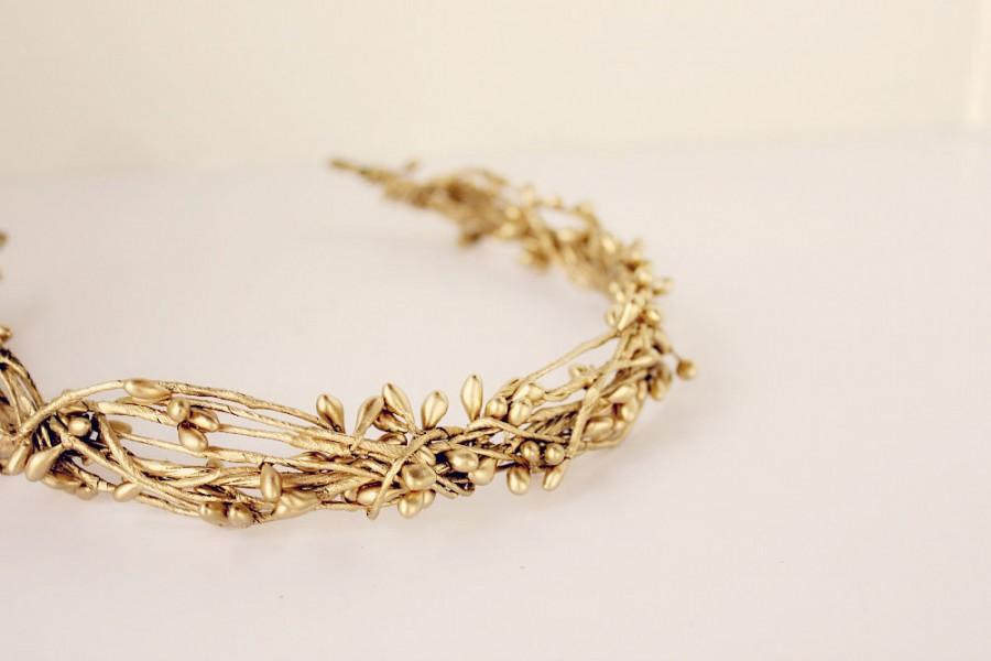 Mariage - Gold Twig Crown. Bohemian, Flower Crown. Woodland. Flower Girl, wedding flower crown, boho chic, spring, summer, rustic wedding
