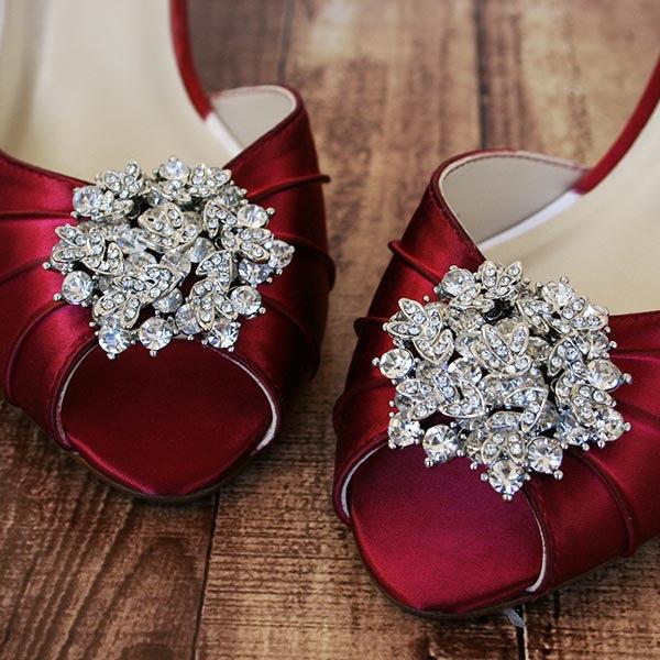 Hochzeit - Rouge Red Wedding Shoes / Red Kitten Heel Peeptoes / Silver Brooch Shoes / Low Heel Wedding Shoes / Design My Bridal Heels / Peeptoe
