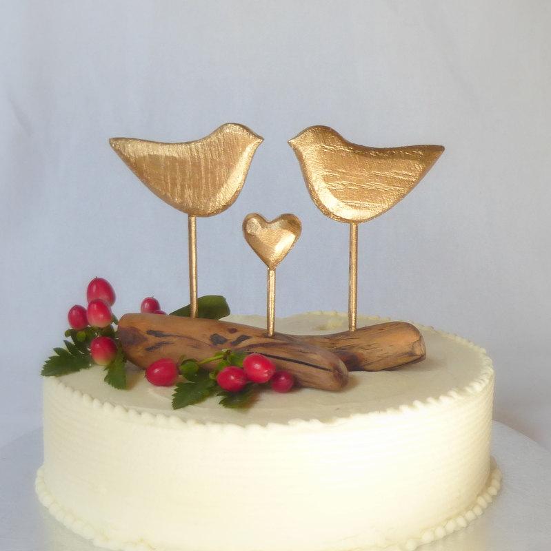 زفاف - Gold Wedding Cake Topper,  Shabby Chic Cake Topper with Gold Love Birds and Driftwood, Rustic Beach Wedding or Anniversary Decor