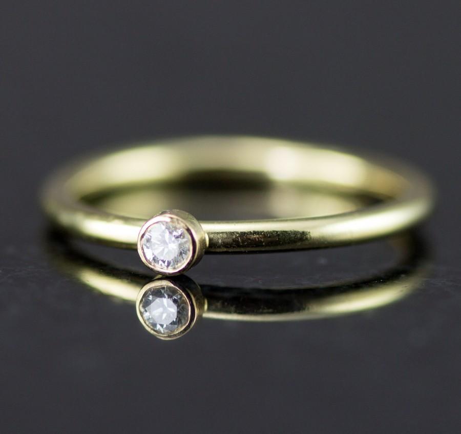 Mariage - Dainty Diamond Ring in 14k Gold - Yellow, White or Rose Gold - Brilliant Cut White Diamond Solitaire