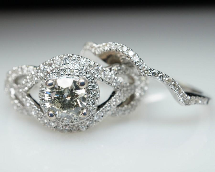 زفاف - SALE - 1.0ctw Halo Round Diamond Pave Engagement Ring in 14k White Gold - Size 6 - Includes Wedding Band (Complete Bridal Wedding Set)