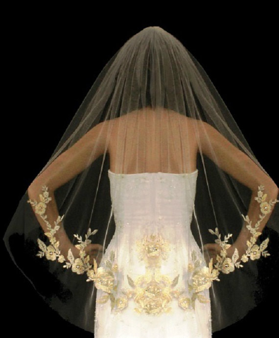 Hochzeit - Single layer lace edge veil