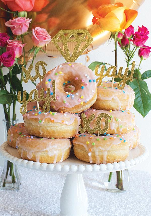 Wedding - 12 diamond donut toppers