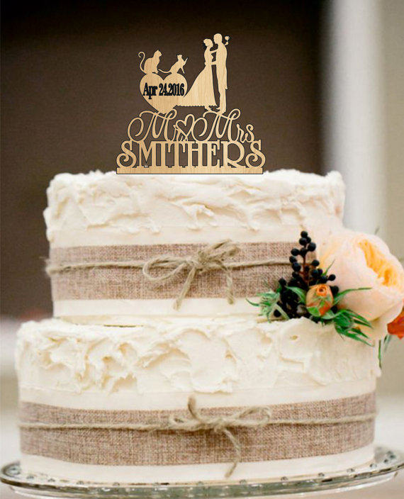 زفاف - Wedding Cake Topper birde and groom silhouette with two cats, pets Cake Topper, couple, funny topper, unique cake topper, rustic wedding