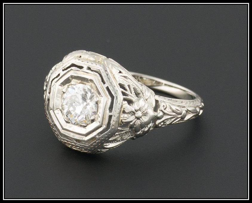 Wedding - Art Deco Diamond Ring 