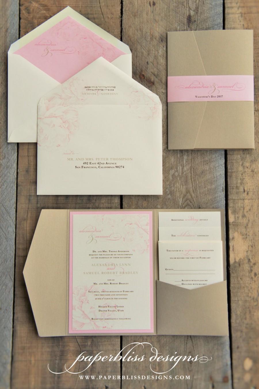 Hochzeit - Blush pink peony wedding invitation suite - Pink and Gold wedding invitation - Luxury pocket wedding invitations - Pocketfold invite