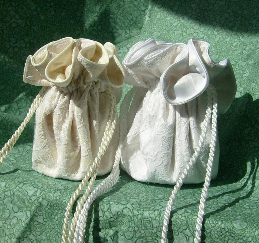 Hochzeit - Free Bridal Jewelry Pouch, wristlet in ivory or white when you purchase 5 bags for your bridesmaids