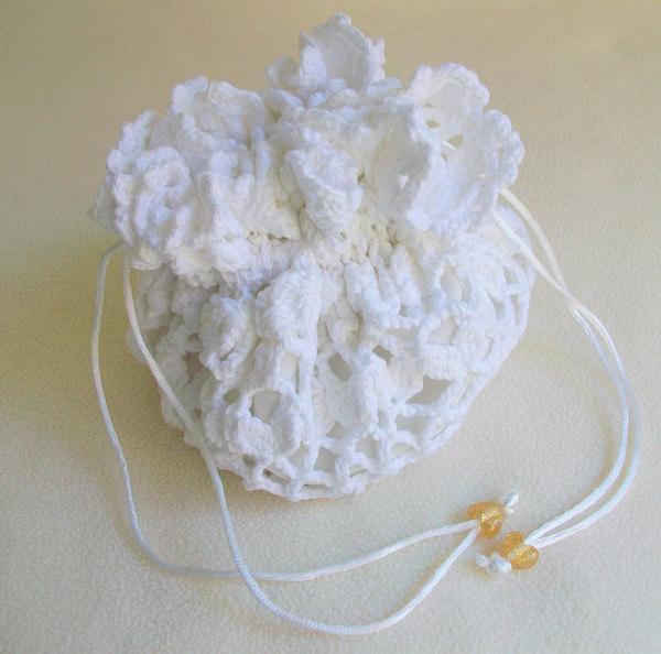 Wedding - Brides drawstring pouch Wedding purse Reclaimed white vintage lace doily Rustic Vintage style Country chic Boho wedding