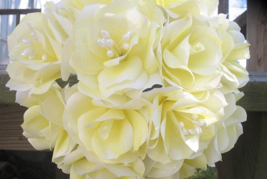 Wedding - Handmade Yellow Paper Flower Bouquet. Wedding Bouquet, Bridesmaid Bouquet, Flower Girl Bouquet, quinceanera
