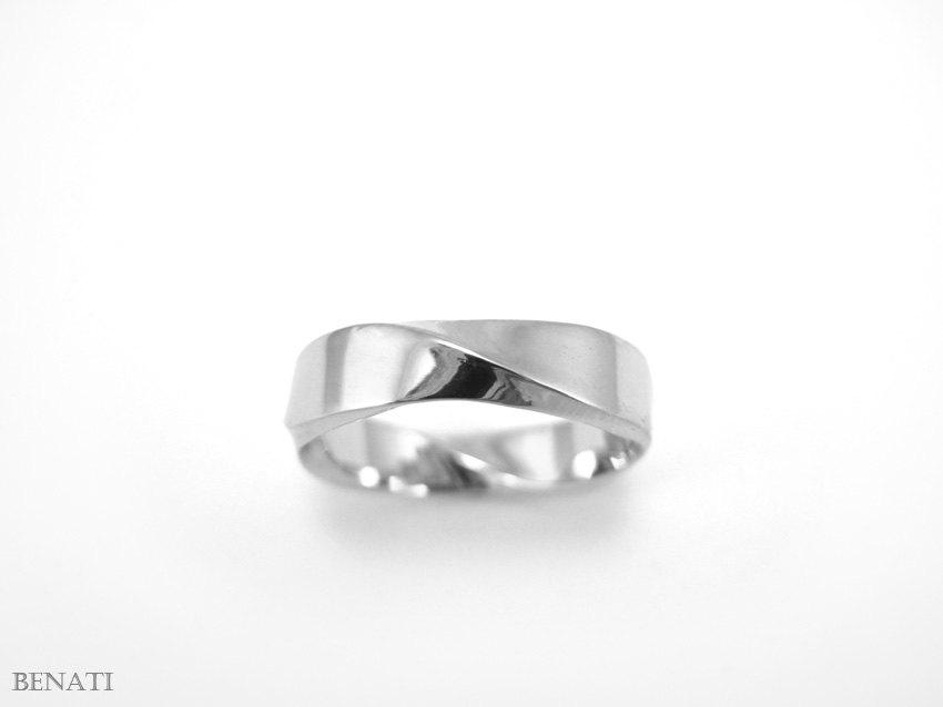 Hochzeit - Mobius Wedding ring - 5mm Rectangle Profile Mobius Ring In 14k White Gold, Mobius Wedding Band, Modern & Contemporary, Mens Wedding Band