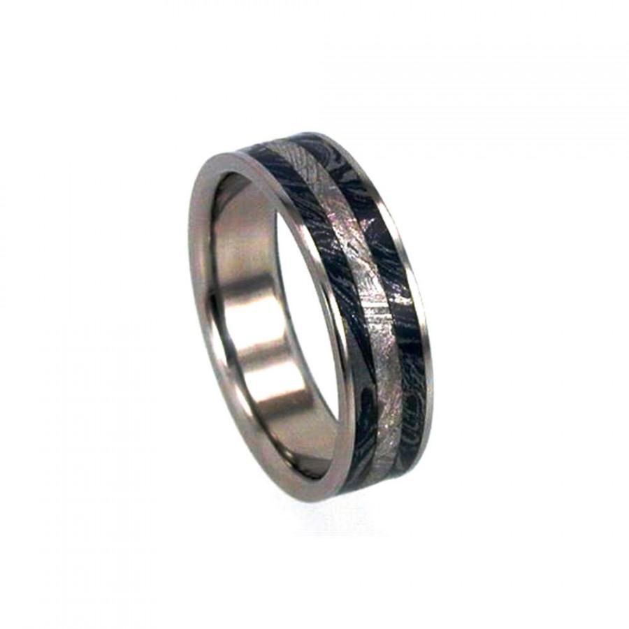 Hochzeit - Mens Titanium Ring With Mokume Gane And Meteorite Inlays