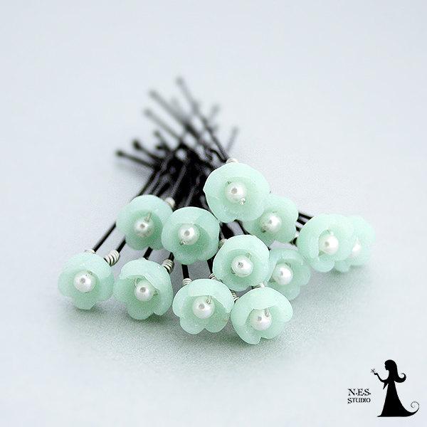 Hochzeit - Bridal hair pins - 12pcs - tiny flowers wedding accessories - Bridal pastel mint floral hair piece - jewelry Israel