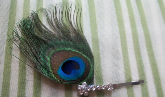 Свадьба - Peacock Feather Hair Pin With Rhinestones $5