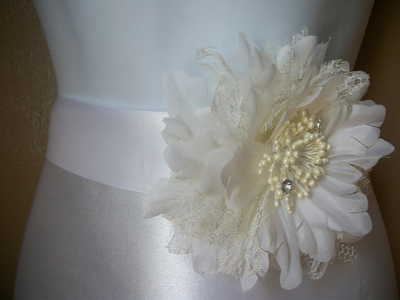 Hochzeit - SALE - White Flower And Lace Bridal Sash
