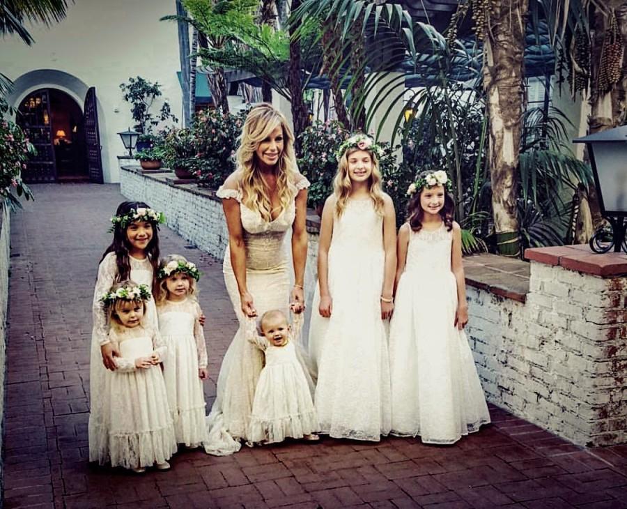 Hochzeit - Lace Flower Girl Dress, Girls Lace Maxi, Girls Rustic Dress, Toddler Dress, Long Sleeve Flower Girl Dress, Girls Boho Dress