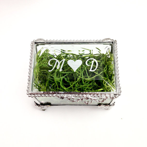 Hochzeit - Personalized Stained Glass Wedding Ring Bearer Box with Initials and Heart, Wedding Keepsake, Ring Pillow Alternative, 2x3 Box, Seedy Glass