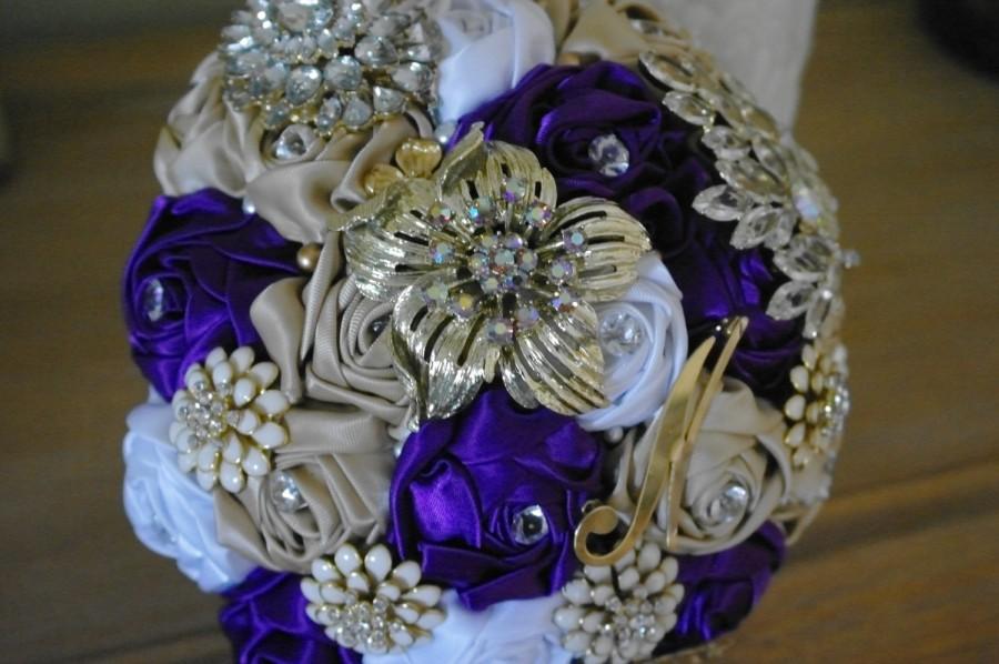 زفاف - Brooch Bouquet