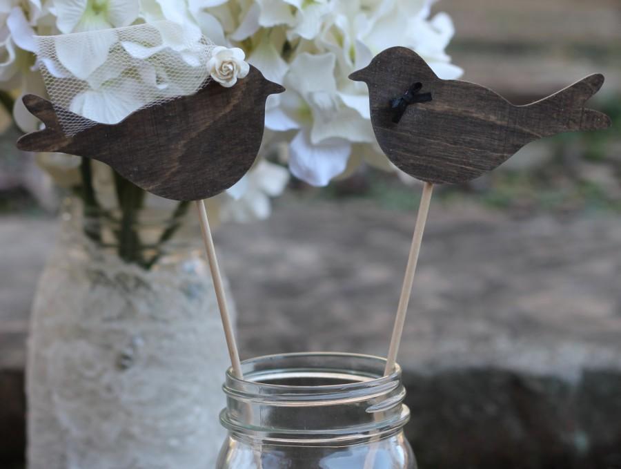 Mariage - Love Birds Cake Toppers, Cupcake Toppers, Bride Groom Cake Toppers, Bridal Veil, Rustic Wedding