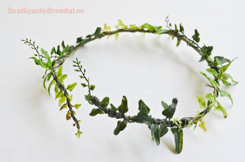 Mariage - BRENDA LEE Green leaf bohemian headwreath/ garland/whimsical/bride/bridesmaids/girl/floral/crown/circlet/halo/woodland/toga/roman/greek