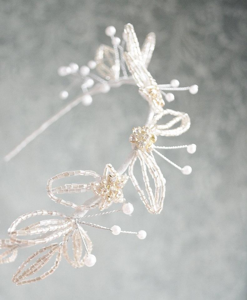 Mariage - Bridal crown, wedding hair accessory, tiara, pearl and rhinestone crown, wedding head piece, hair accessory - stardust